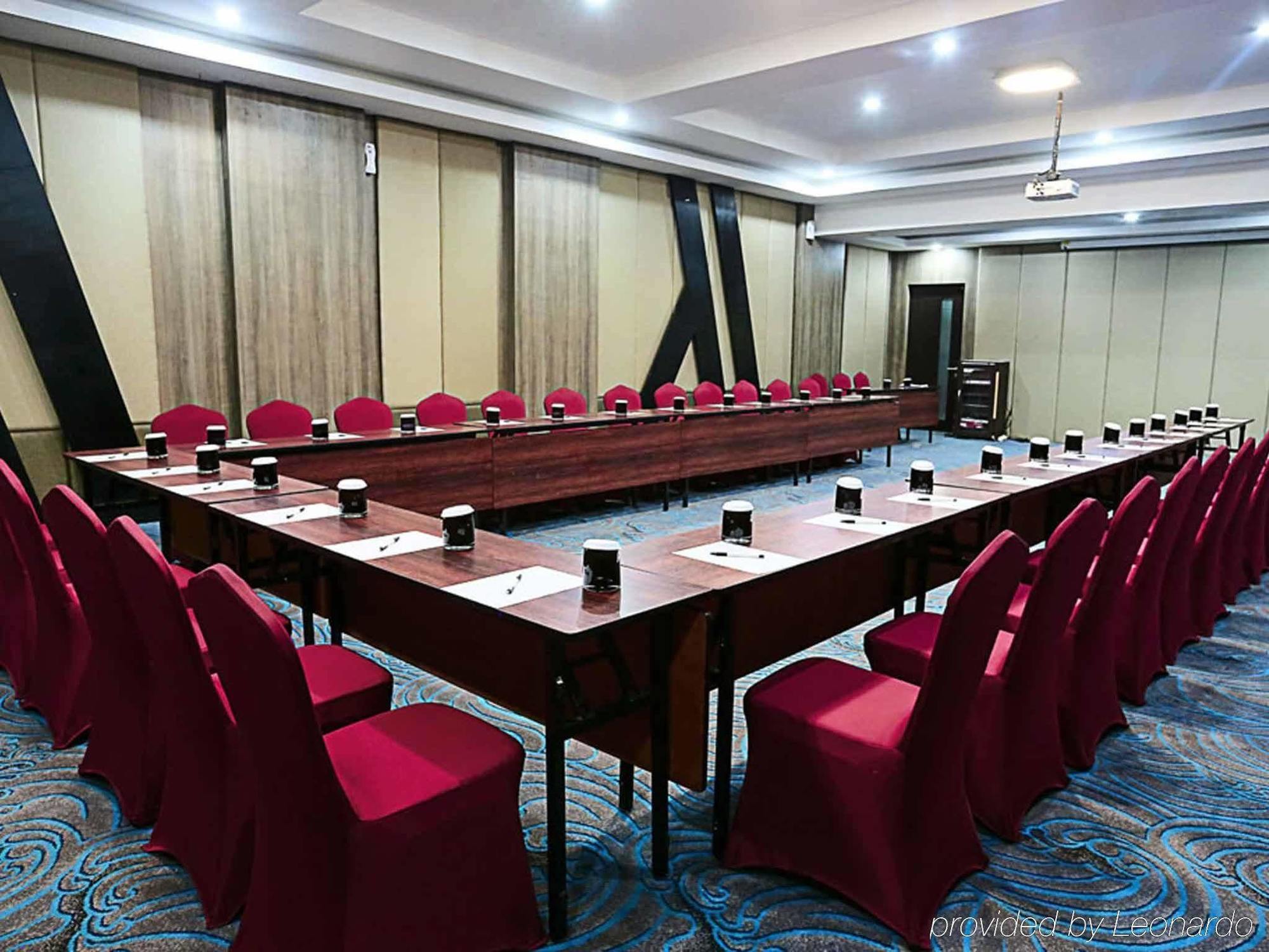 Mercure Palu Exterior photo